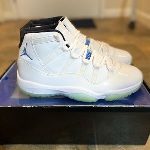 AIR JORDAN 11 RETRO “Legend Blue"